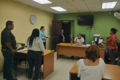 Comisión visita juzgados municipales de Coclé en preparación para nuevo procedimiento civil