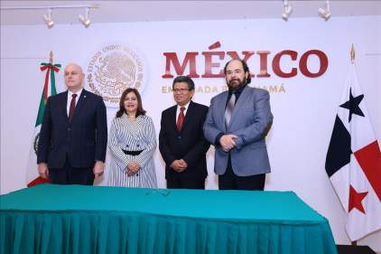 Magistrada Ariadne García Angulo participa en conversatorio en la Embajada de México en Panamá
