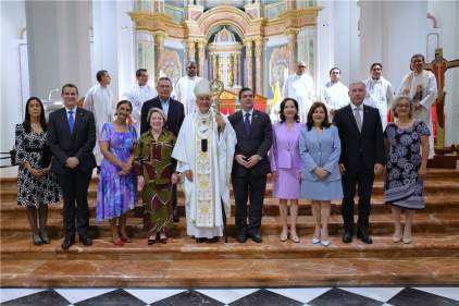 Magistrados de la CSJ asisten a eucaristía por el aniversario 60 de la Universidad Católica Santa María La Antigua