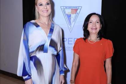 Magistrada Maribel Cornejo Batista asiste a ceremonia de toma de posesión de la nueva Junta Directiva de APEDE