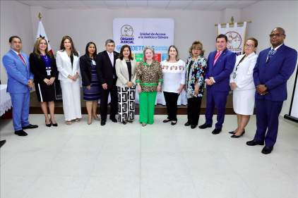Magistradas de la Corte Suprema de Justicia participan en seminario sobre “Cuidado y Derechos Humanos” en Penonomé