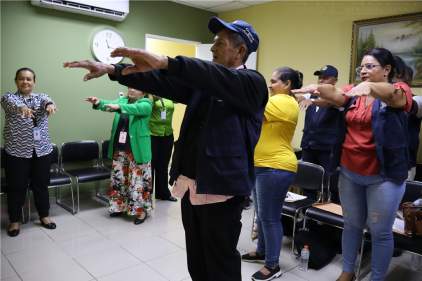 Funcionarios y Facilitadores Judiciales Comunitarios de Barú son capacitados sobre temas de interés general