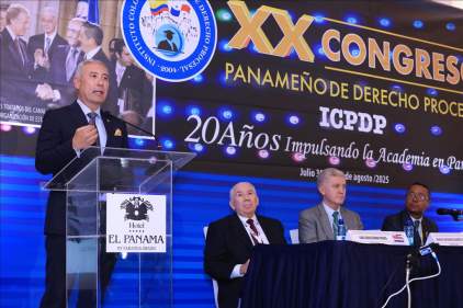 Magistrado Arrocha Osorio expone innovaciones del nuevo Código Procesal Civil en congreso internacional