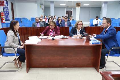 Jueces de Herrera y Los Santos fortalecen sus competencias en la simulación de audiencias por la entrada del CPC