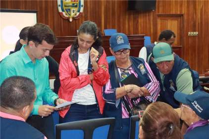 Facilitadores Judiciales Comunitarios de Los Santos participan en segunda jornada de capacitación anual