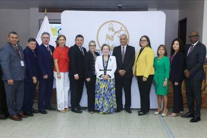 Magistrada presidenta de la CSJ presenta informe en reunión del Consejo Judicial de Panamá