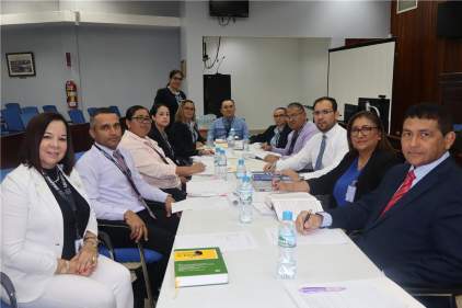 Jueces municipales mixtos de Los Santos se reúnen tras dos meses de implementación del Código Procesal Civil