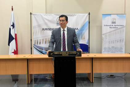 Tribunal Marítimo debate la IA en la interpretación contractual