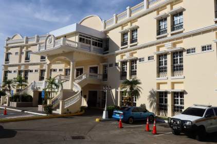 Decretan medidas cautelares contra directora y ex contador de un colegio por presunto peculado en Chiriquí