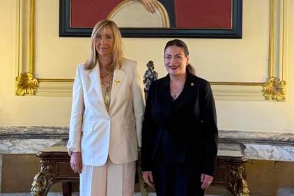 Magistrada presidenta de la CSJ se reúne con presidenta del Tribunal Supremo de España