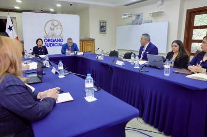 Comisión de Evaluación de Aspirantes de la Jurisdicción Civil realiza reunión de trabajo