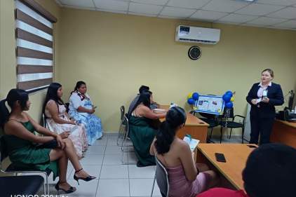 En Alanje y Bugaba realizan volanteo y confeccionan murales para promover la Mediación entre la población