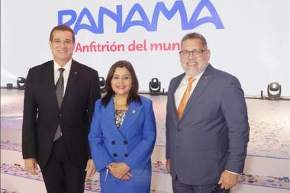 Magistrados de la CSJ asisten al lanzamiento de la nueva marca país: "Panamá, anfitrión del mundo"