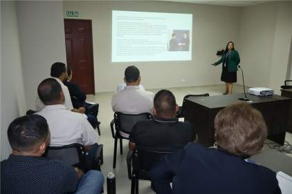 Centro de Comunicaciones Judiciales de Coclé recibe capacitación sobre notificaciones del Código Procesal Civil
