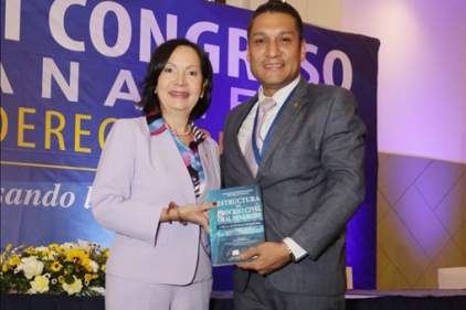 Magistrada Cornejo Batista participa en el XXI Congreso Panameño de Derecho Procesal y presenta valiosa documentación