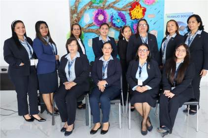 Equipo multidisciplinario de UTINA fortalece conocimientos sobre el uso de la IA