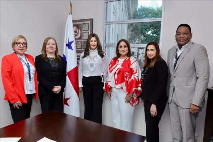 Consejo de Administración de la Carrera Administrativa Judicial elige y juramenta su Junta Directiva 2025-2027