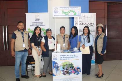 Órgano Judicial promueve el SNFJC y el CPC en el Primer Congreso Científico de la Universidad Latina, sede Santiago