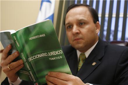 LIBROOOOO _mg_0903_440x293.jpg