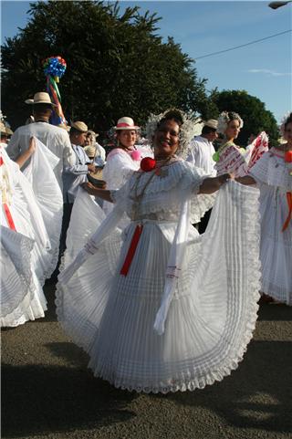 img_0776_320x481.jpg