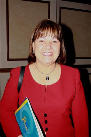 mayra_293x440.jpg