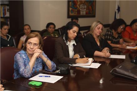 mujeres_1_440x293.jpg