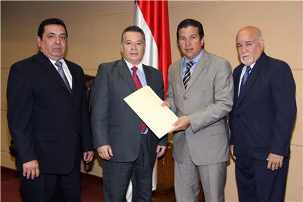 proyecto_ley_440x293.jpg